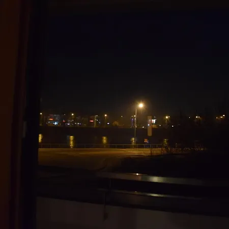 Apartament Arena